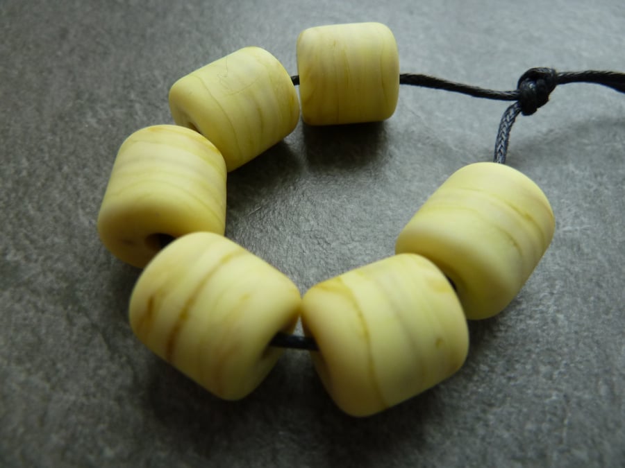 lampwork glass beads, banana yellow barrels