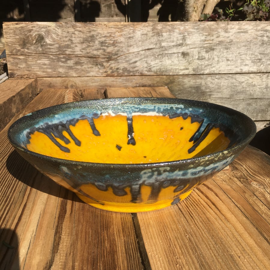 Fruit Bowl Platter - bright ceramic shallow bowl with Black Lava glaze edge