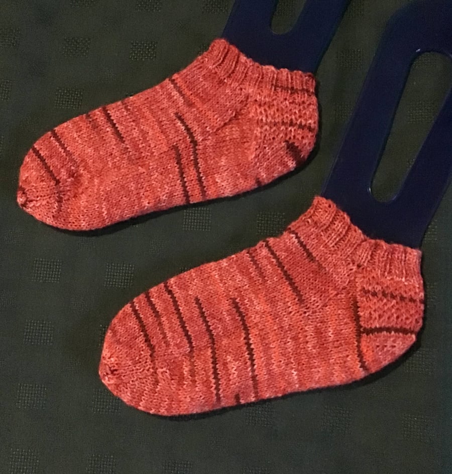 Hand knit short no show socks Red Marl 