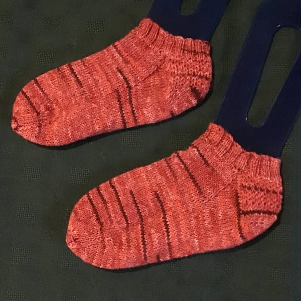 Hand knit short no show socks Red Marl 