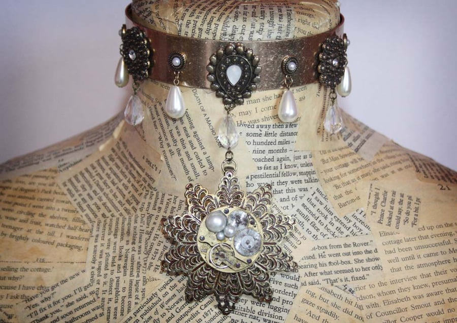 Metal Choker Steampunk Sun Star Antique Gold Pearl Bead Statement Necklace