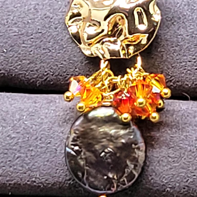 Elegant Freshwater Coin and Swarovski Crystals-Purple-PinkOrange-large Round Unu