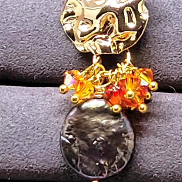 Elegant Freshwater Coin and Swarovski Crystals-Purple-PinkOrange-large Round Unu