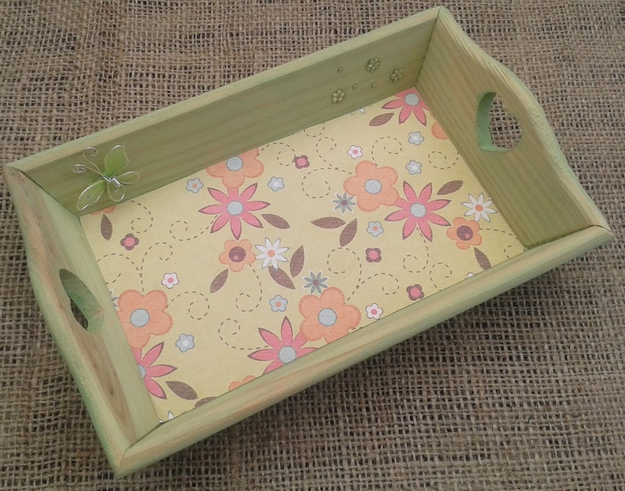 Colour washed mini trays - green