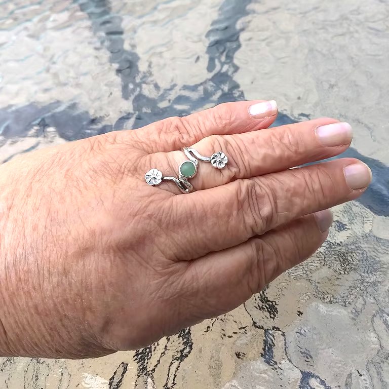 Rustic floral boho ring aventurine green