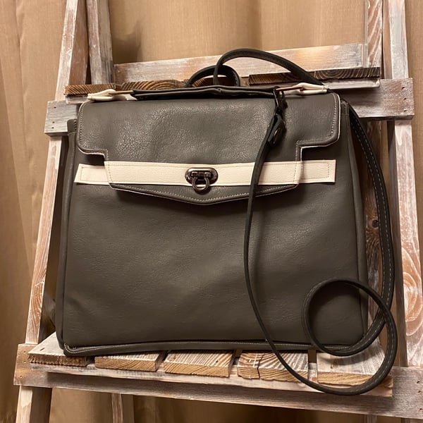 Grey Faux leather hand bag 