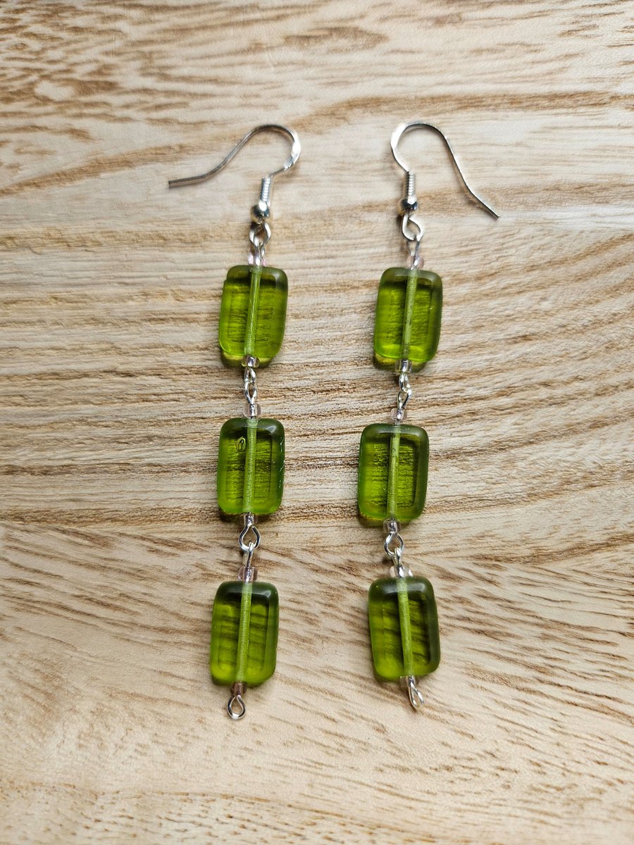 Green Beaded Dangle Earrings 