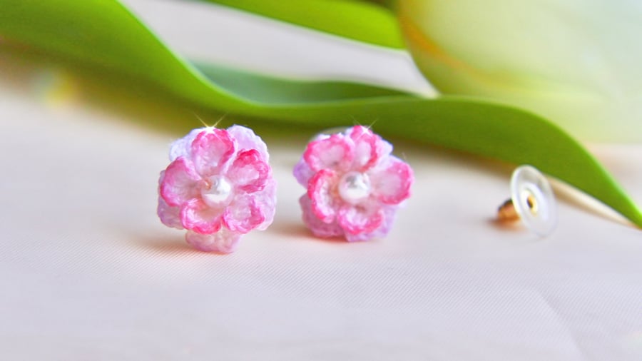 Microcrochet Pink Eustoma Stud Earrings 