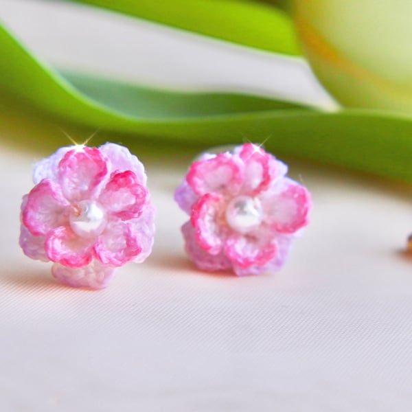 Microcrochet Pink Eustoma Stud Earrings 