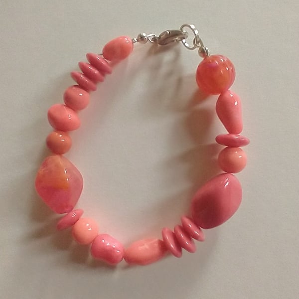 Just Peachy Bracelet 