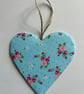 Floral Heart Wall Hanging: Handmade Decoration - Image 1