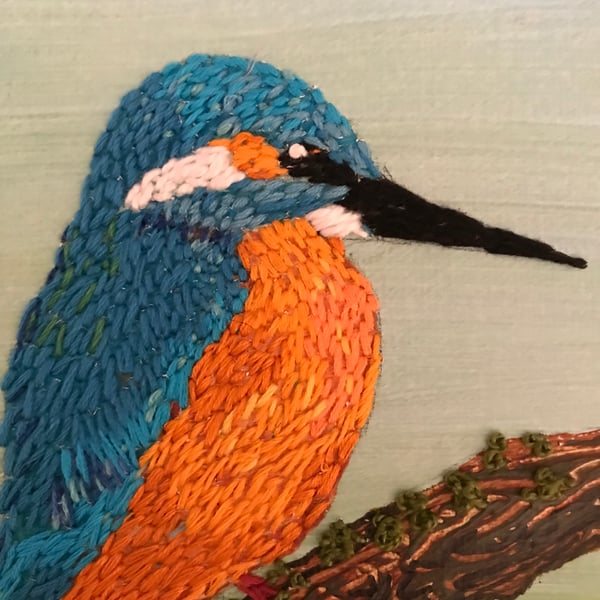 Hand embroidery kingfisher picture on canvas 