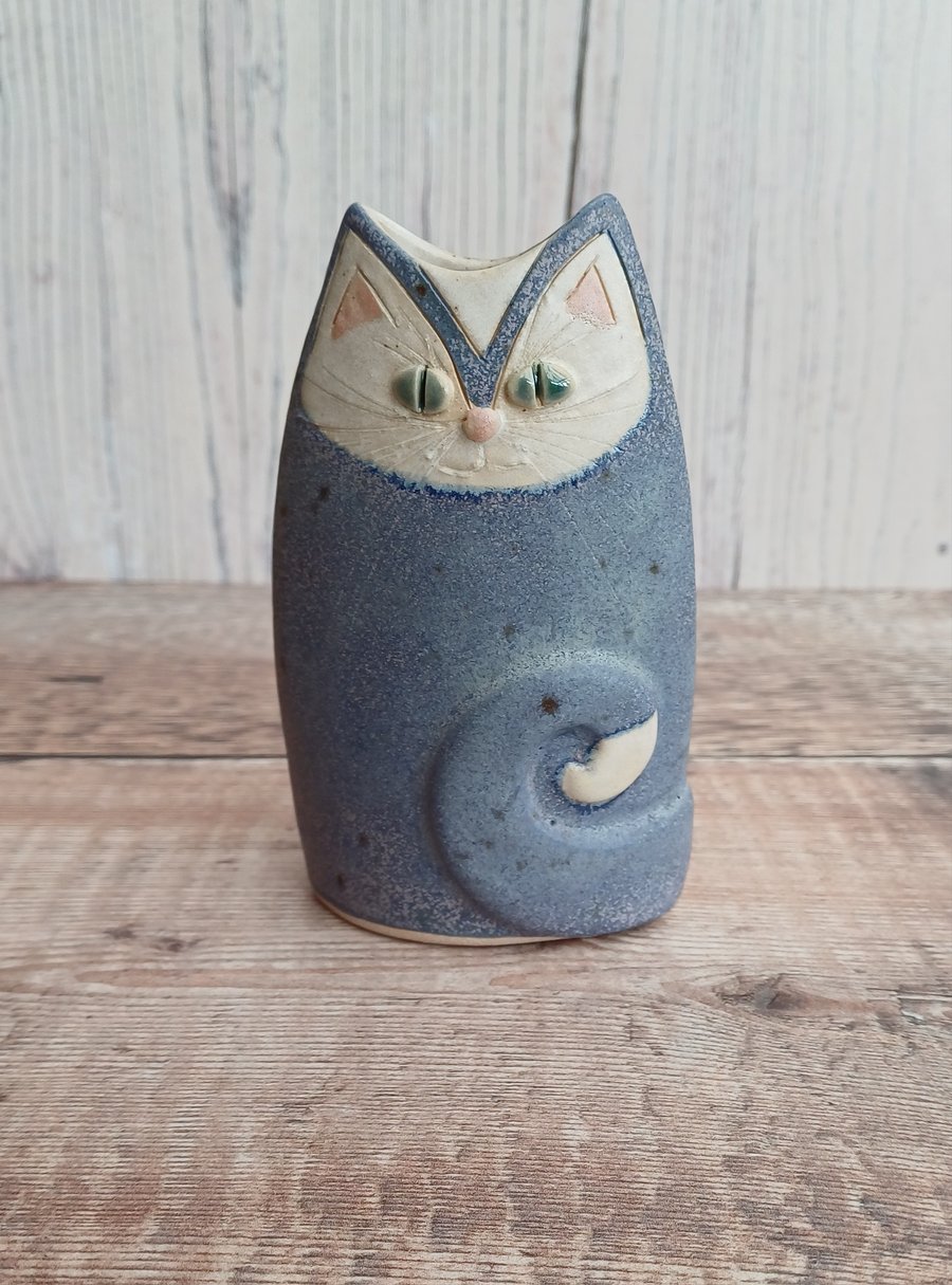 Small handbuilt pottery Cat vase ,speckled blue 