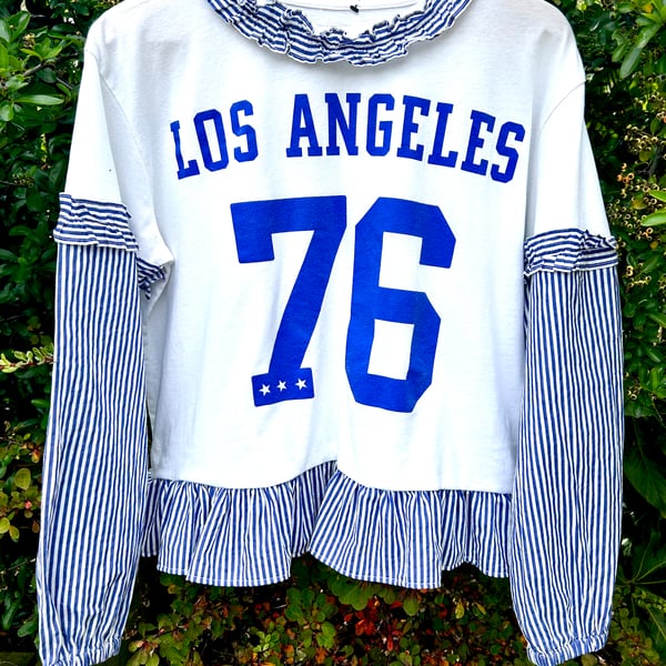 Los Angeles frilled T-shirt - Upcycled - Size 14
