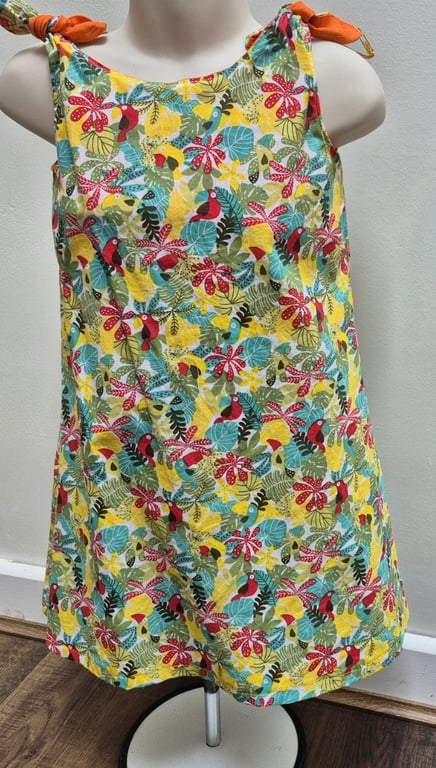 Girls dress, jungle theme, popover dress, age 4-5 years