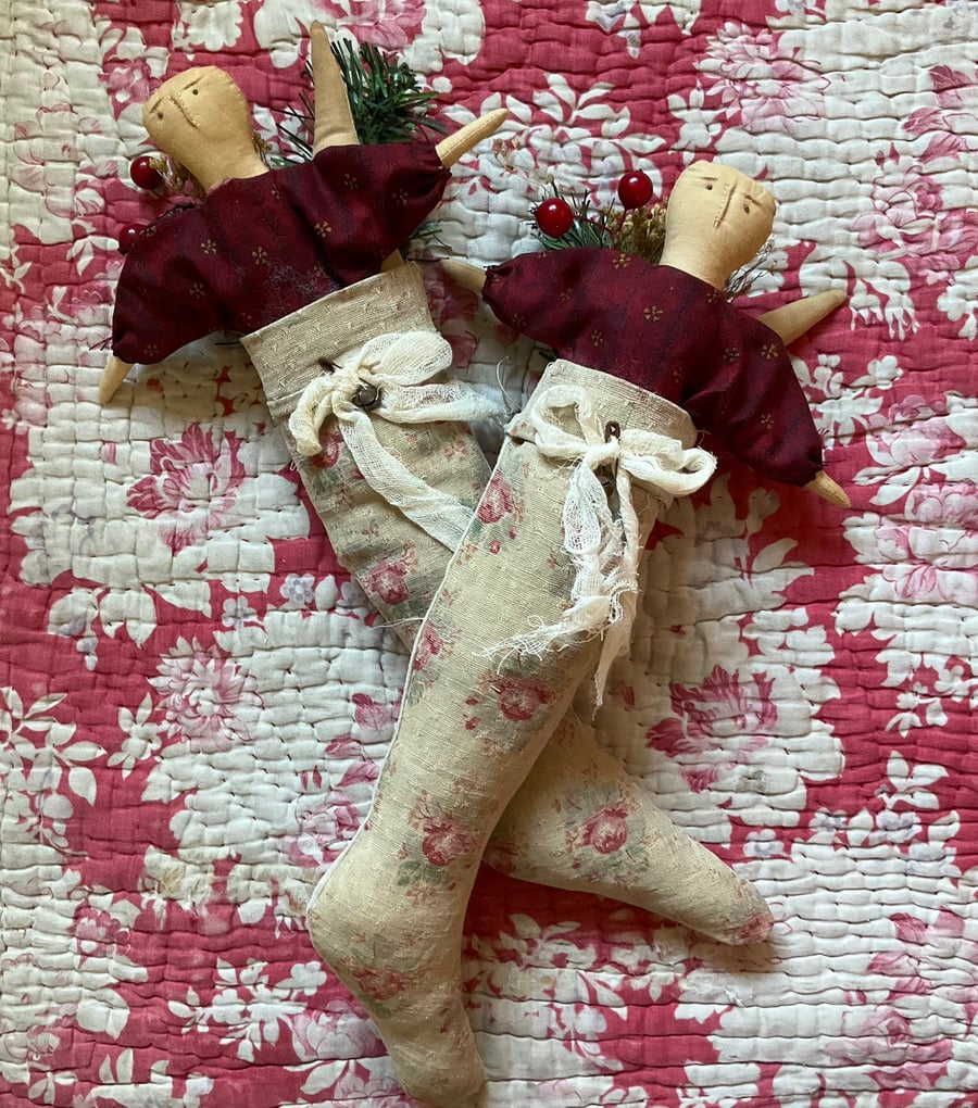 Primitive Stocking Decoration
