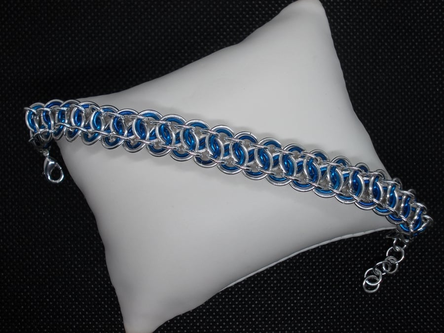 Two tone garter weave bracelet