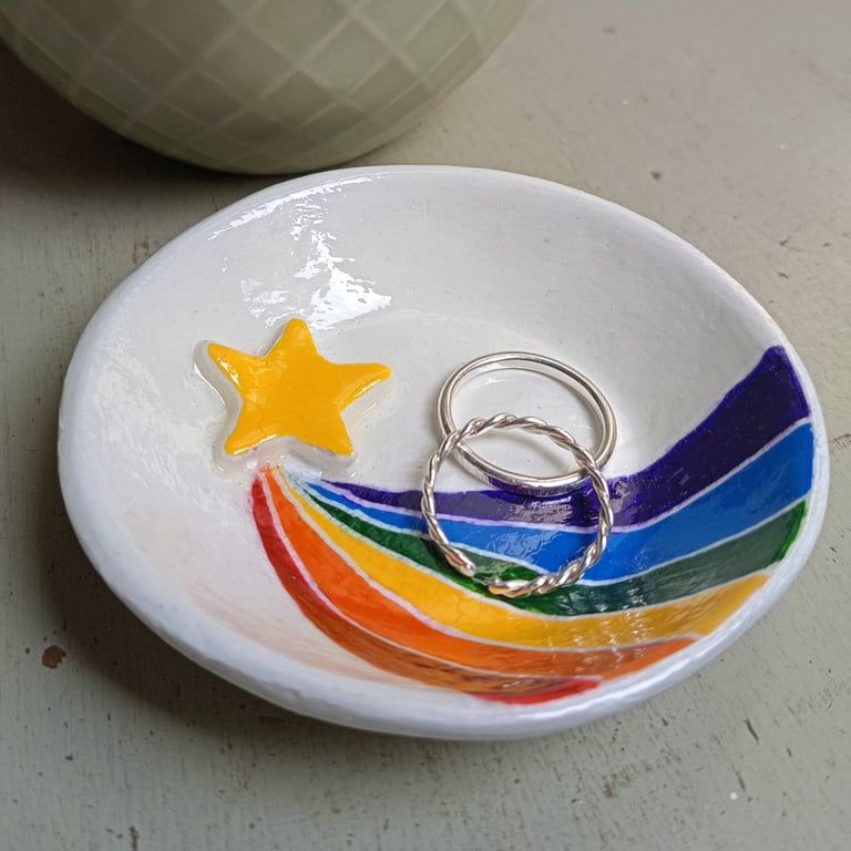 Shooting star rainbow trinket dish 