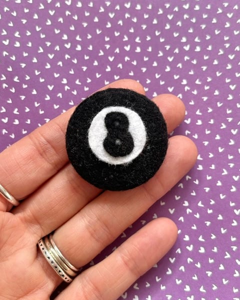 8 ball needle minder, quirky gifts, sewing accessories