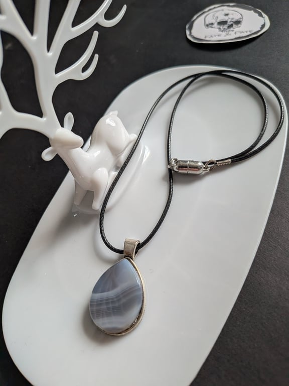 Handcrafted Stone Pendant with 44cm Rope Necklace