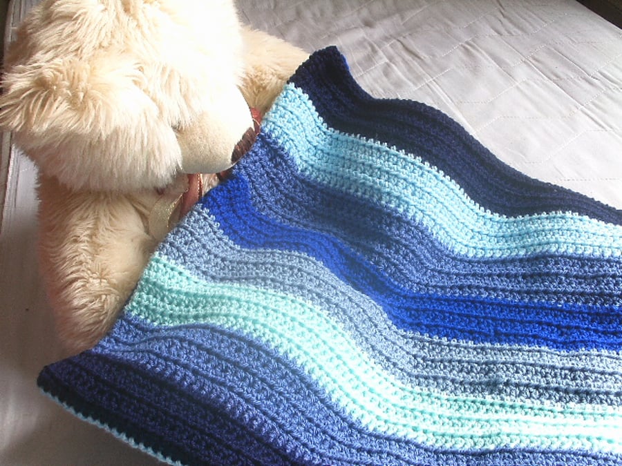 Crochet Baby or Lap Blanket 