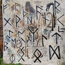 Runes & Universal Graffiti 