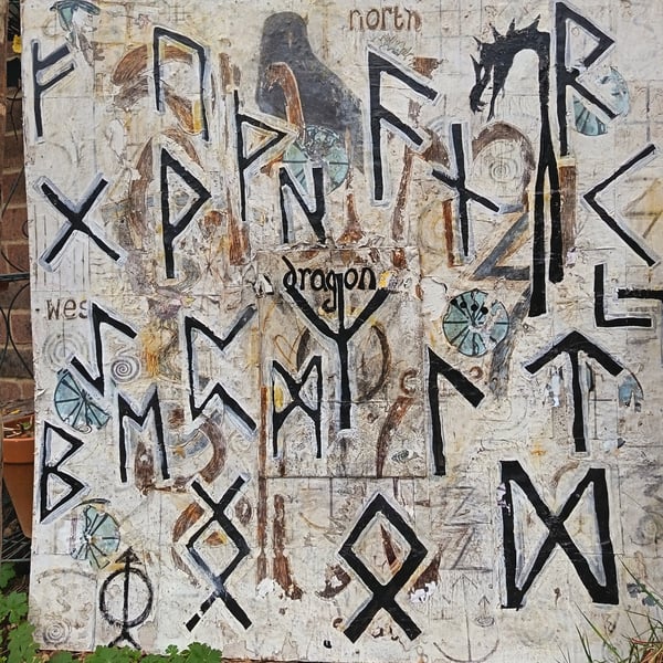 Runes & Universal Graffiti 