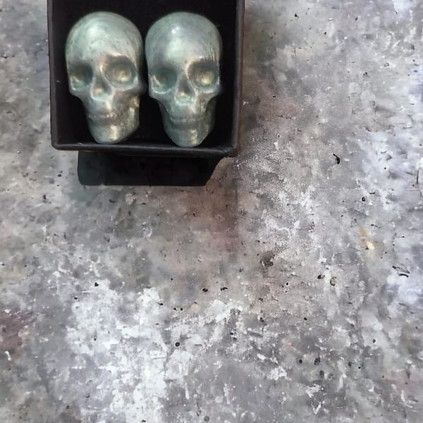 Skull Earring