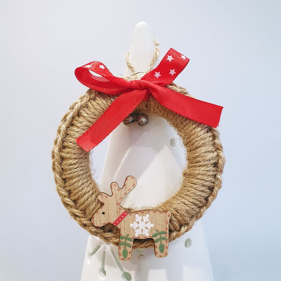 Reindeer Hoop with Star Ribbon