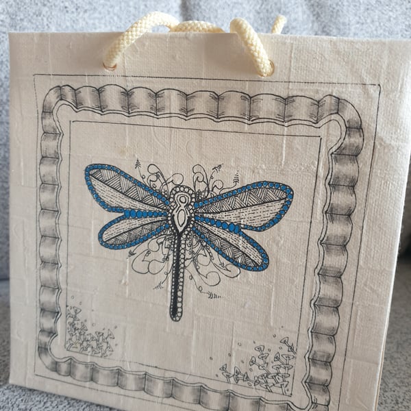 Zentangle dragonfly gift bag 
