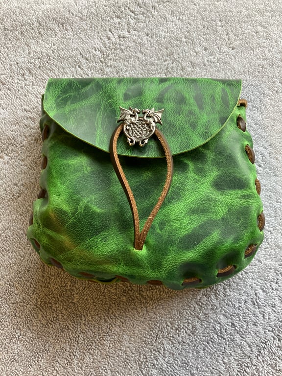 Pouch: Forest Green coloured Leather in Medieval Style W Double Dragon Closure