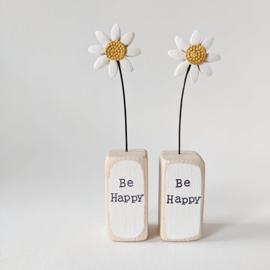 Clay Daisy in a Wood Block 'Be Happy'