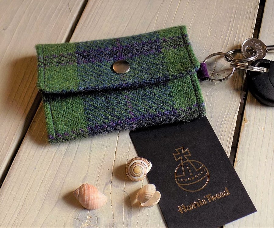 Harris Tweed keys wallet, small coin purse in pea green tartan