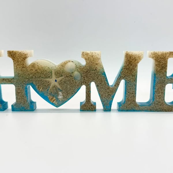 Seaside themed “HOME” decor 