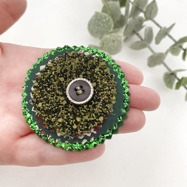 Sparkly Fabric Brooch in Green