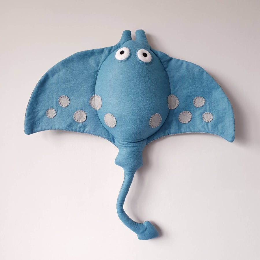 MANTA RAY - Felt Faux Taxidermy - Wall Mounted Animal Head