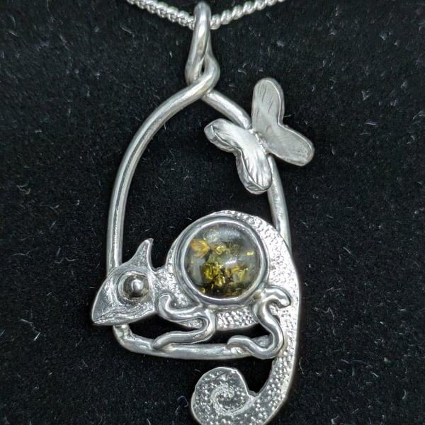 Sterling silver chameleon pendant with green amber, Silver necklace