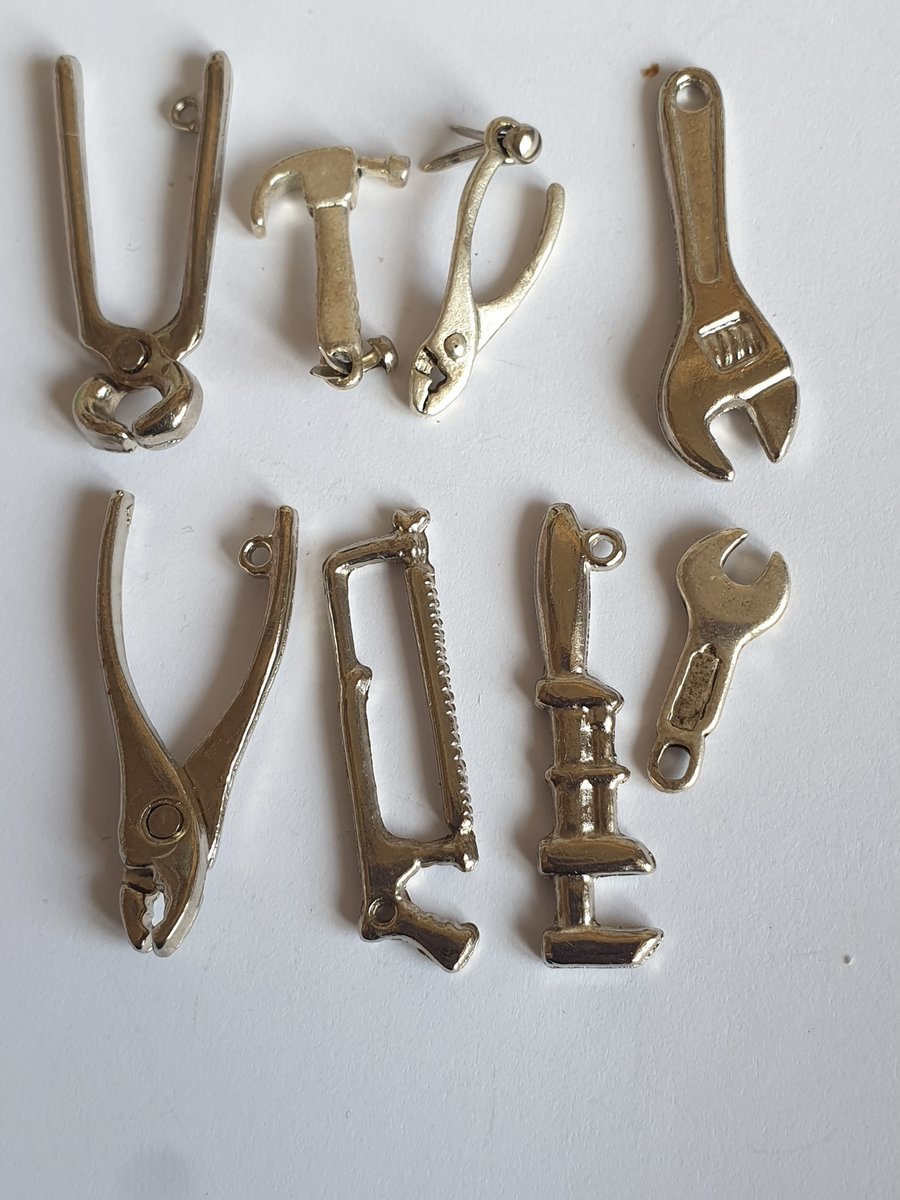8 tool charms 