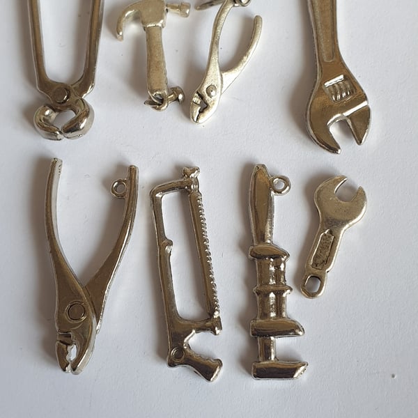 8 tool charms 