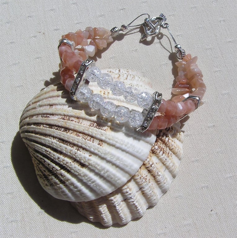Orange Sunstone & Crackled Clear Quartz Gemstone Crystal Beaded Bracelet