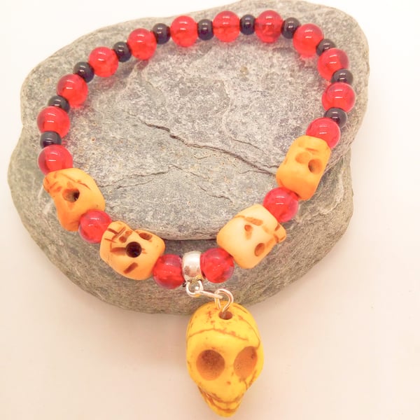 Halloween Black and Red Beaded Stretch Bracelet With A Skull Bead Charm