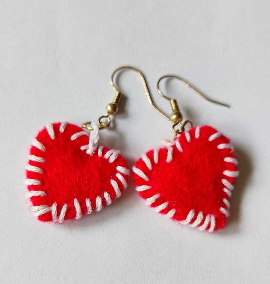 Red felt heart earrings