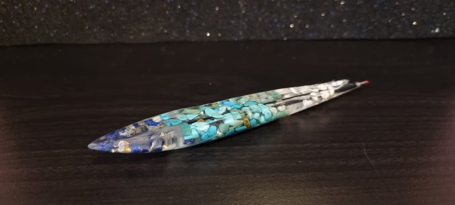 Blue stones pebble pen