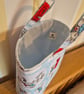 Christmas gift bag: Peter Rabbit posts a letter - Image 3