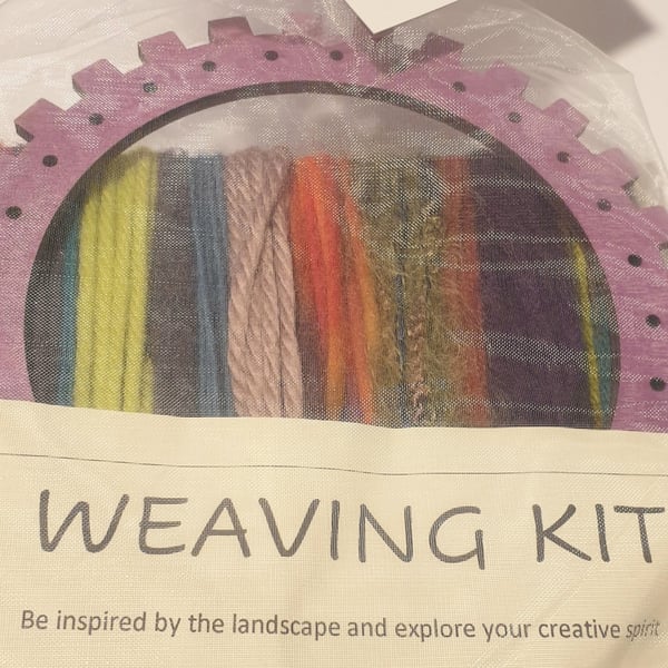 Weaving kit - medium circle loom