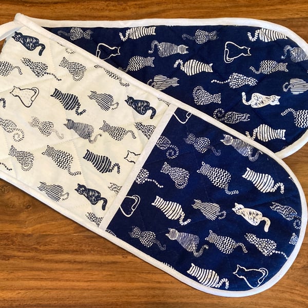 Cat Oven Gloves, Quilted, Handstitched