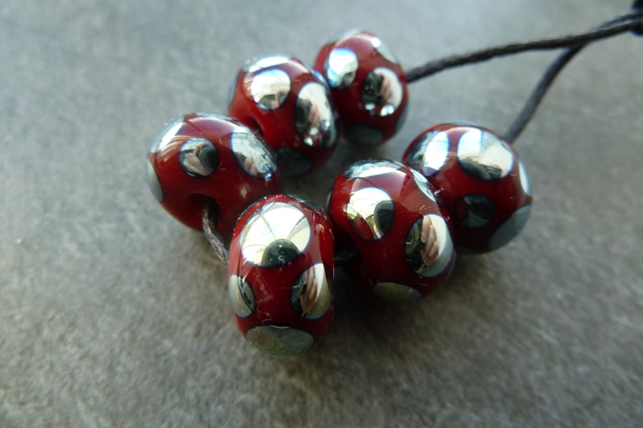 red and silver spot lampwork glass beads