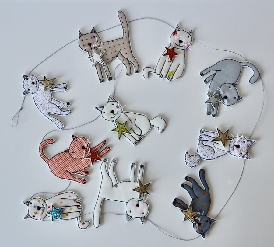 'Kitty Cat Number 3 Garland' - Hanging Decoration