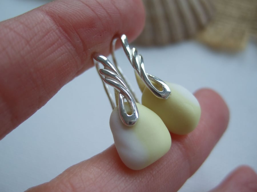 Pastel Yelllow Seaham sea glass earring, swirl milk sea glass earrings 