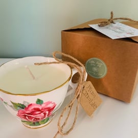 Plum Crumble Tea Cup Candle with Gift Box
